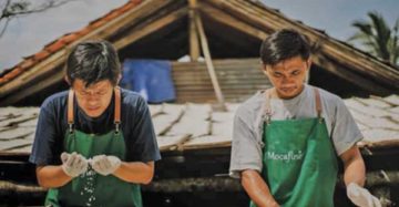 Mendirikan Pojok Gotong Royong